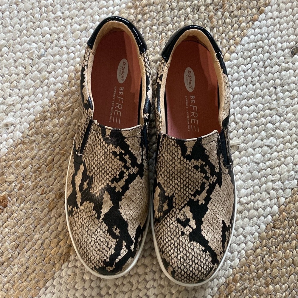 Dr. Scholl's Shoes Madison Sneaker - Snakeskin Print - Like New